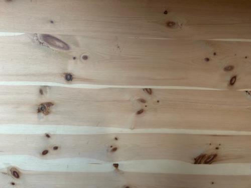 Plan de travail Pin cembro A/B Lames massives non aboutées